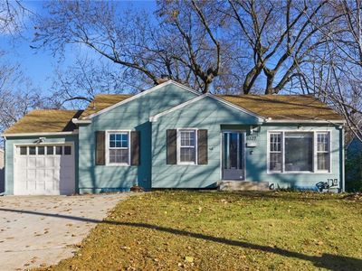 8327 Madison Ave, Kansas City, MO, 64114