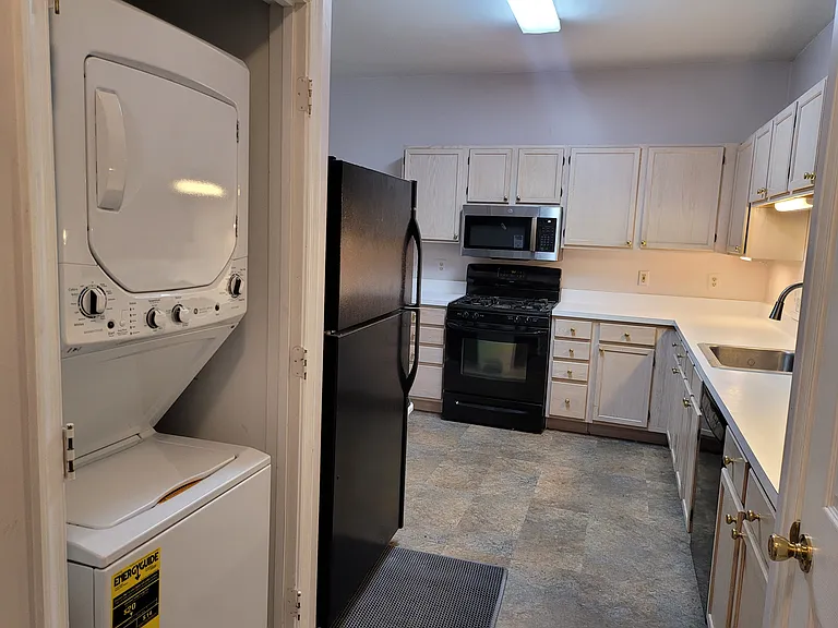 8710 Groffs Mill Dr #8710 — Photo 8