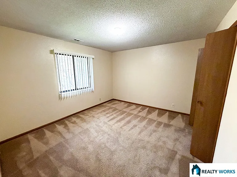 1422 A St — Photo 6