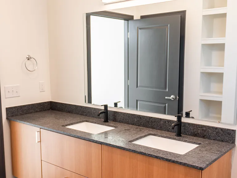 Lewis | 2 BR, 2 BA | 1,088 SF