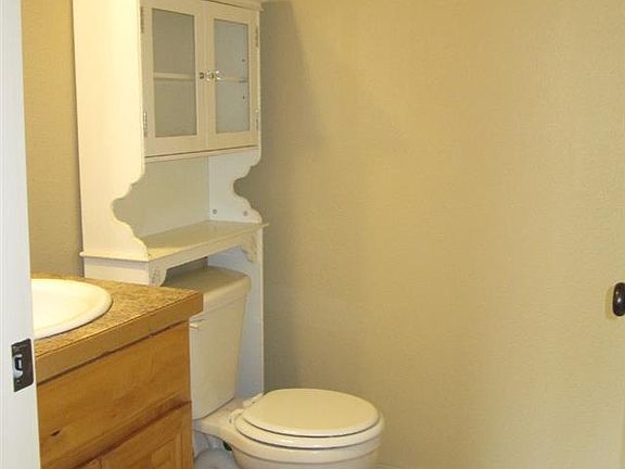 4th image of 49 N Borah St APT 104