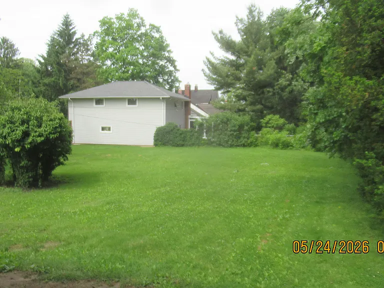 6480 Som Center Rd — Photo 4