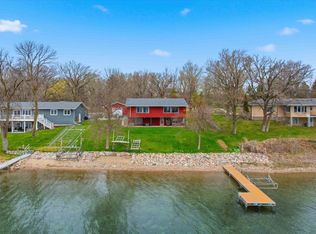 38338 N Little McDonald Dr, Frazee, MN 56544