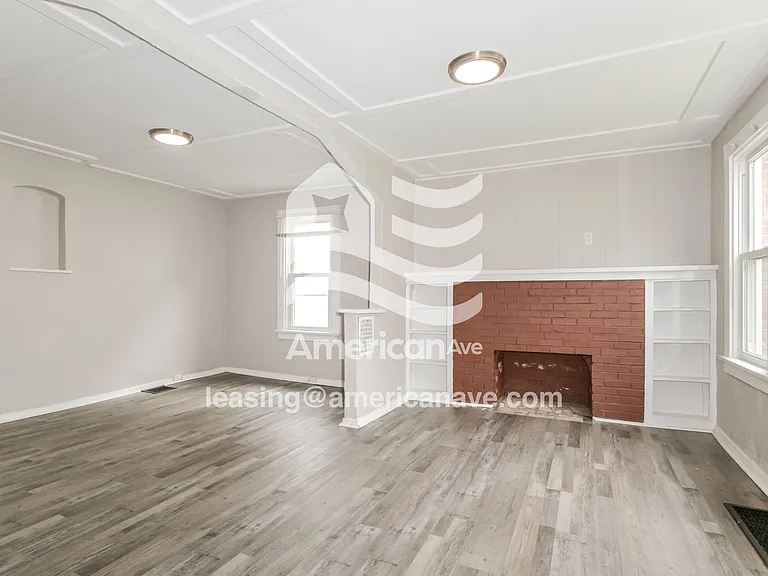441097_004_living_room_13666244.jpg