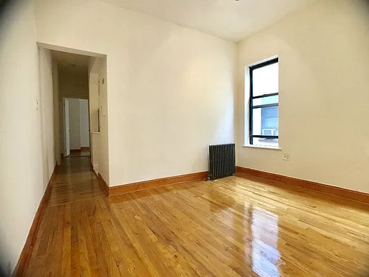 Rented by Sovereign Associates | media 16