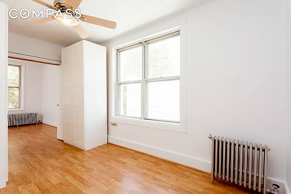 Rented by Compass | media 3