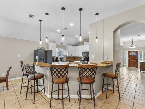 2413 Shorewood Ct, Rowlett, TX 75088