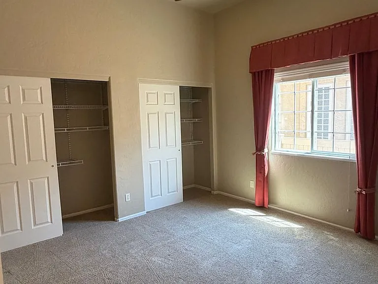 1825 Venetian Dr — Photo 12