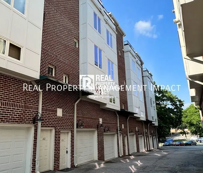 400 W Rosemary St #403 — Photo 2