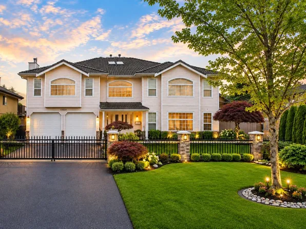 13839 91st Ave, Surrey, BC V3V 7K4