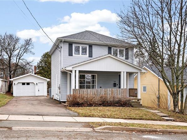 53 Rockland Dr, Moncton, NB E1A 3T2