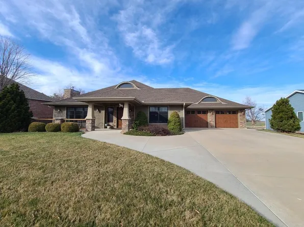 508 W Garfield St, Lindsborg, KS 67456