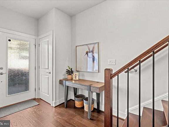 3rd image of 444 Stabler Ln