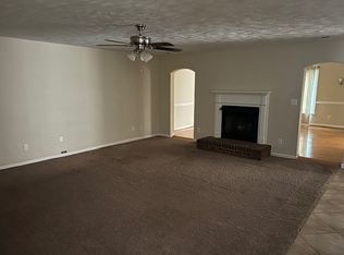 6505 Pacific Ave, Fayetteville, NC 28314