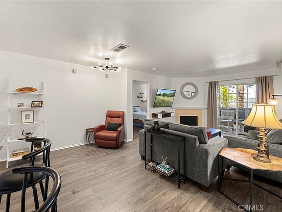5th image of 1200 Gaviota Ave APT 204
