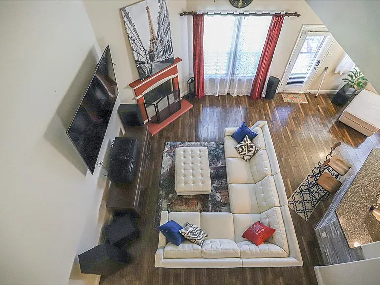 2182 Liriope Ln — Photo 24