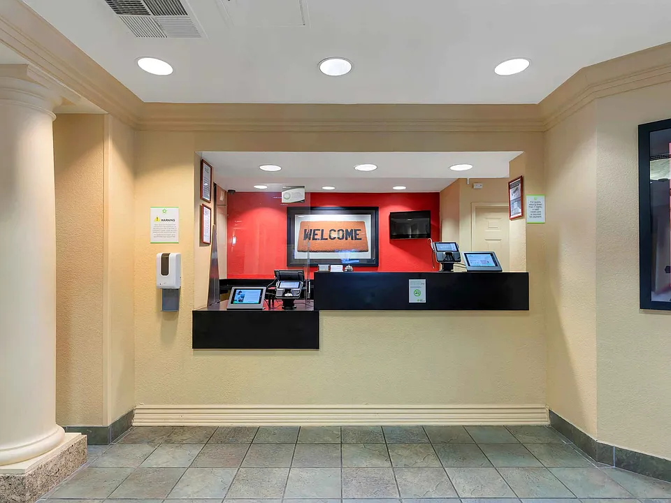 Lobby and Guest Check-in