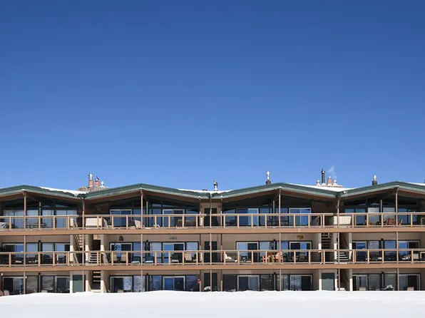 401 W La Bonte St, Dillon, CO