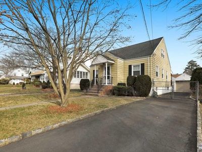 172 Park St, Ridgefield Park, NJ, 07660
