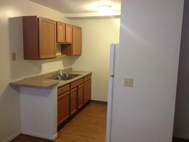 2 bed, 1.5 bath, 850 sqft, $850 — Photo 1