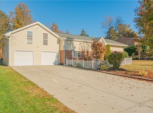 306 Pineridge Dr, High Pt, NC 27262