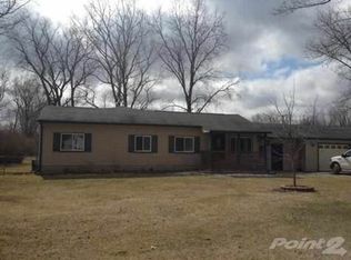 30661 West Rd, New Boston, MI 48164