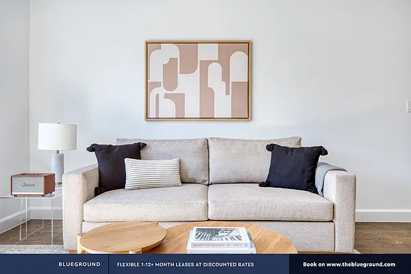 Rented by The Blueground | media 48