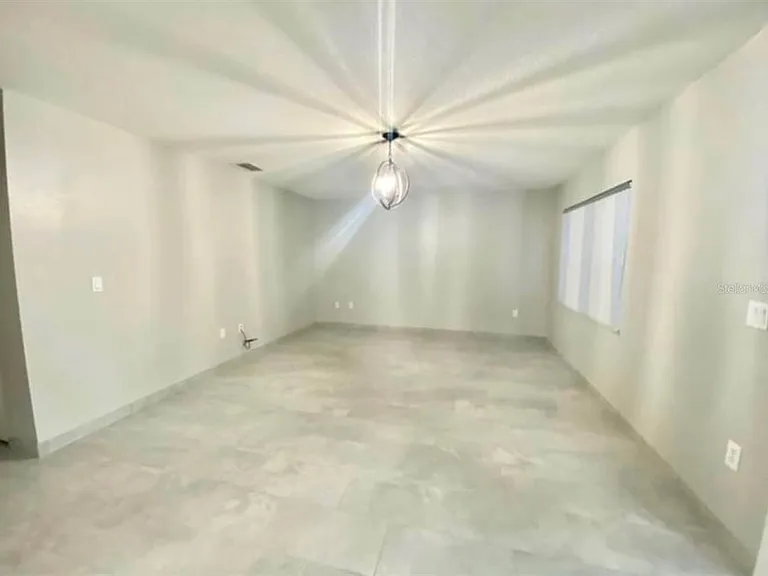 604 Patrick Ave — Photo 4