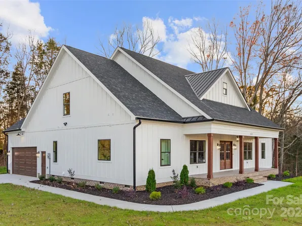 6425 Private Dr, Mount Pleasant, NC 28124