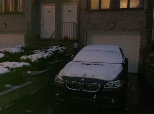 2429 6th St, Fort Lee, NJ 07024