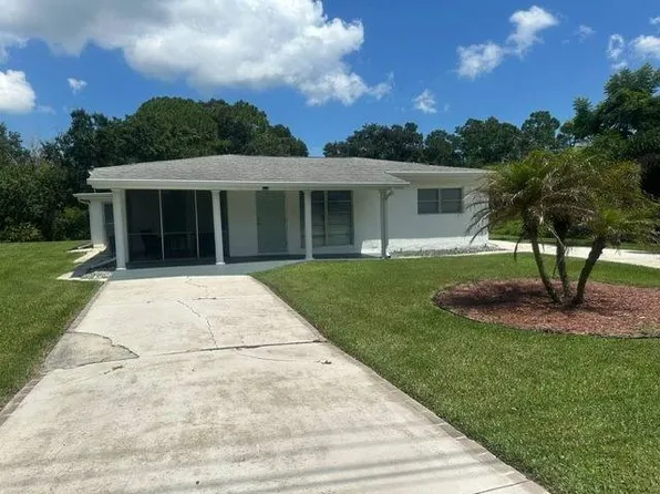 1615 Lake Clay Dr, Lake Placid, FL 33852