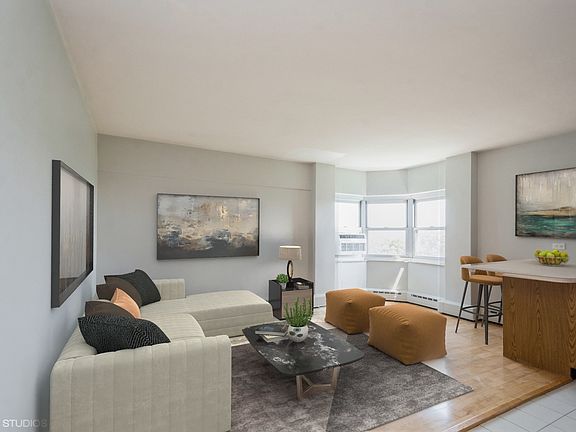 3rd image of 4980 N Marine Dr APT 736
