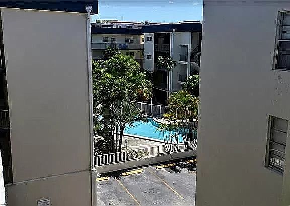3rd image of 16750 NE 10th Ave APT 302