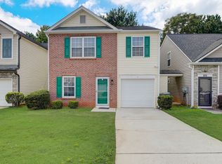 925 Lakeside Cir, Covington, GA 30016