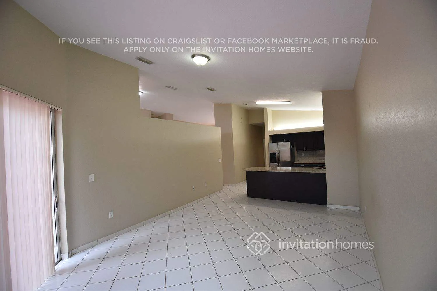 9161 NW 148th Ter Miami Lakes, FL 33018 — Photo 3