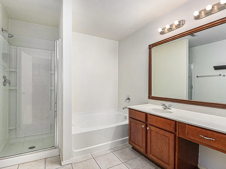 2308 Horseback Trl — Photo 15