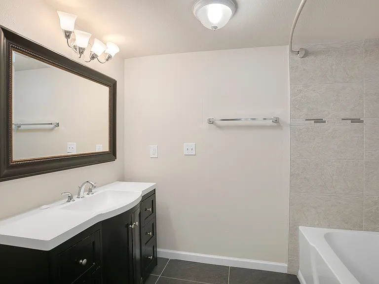 9212 36th Ave SW — Photo 25