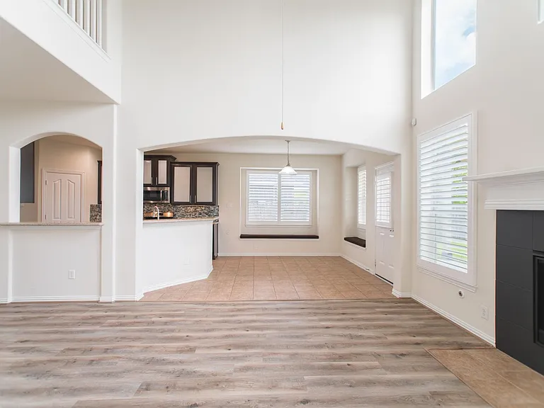 25618 Crisp Spring Ln — Photo 13