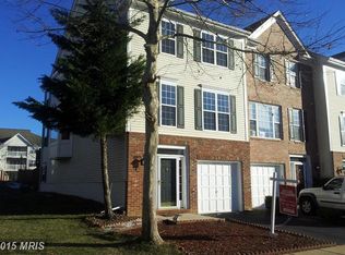 42854 Golf View Dr, Chantilly, VA 20152