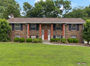 219 Island Dr, Hendersonville, TN 37075