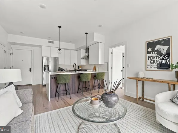 1723 Francis St #2C, Philadelphia, PA 19130