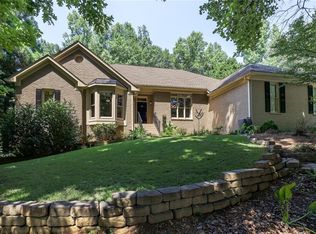 5370 Overbend Trl, Suwanee, GA 30024