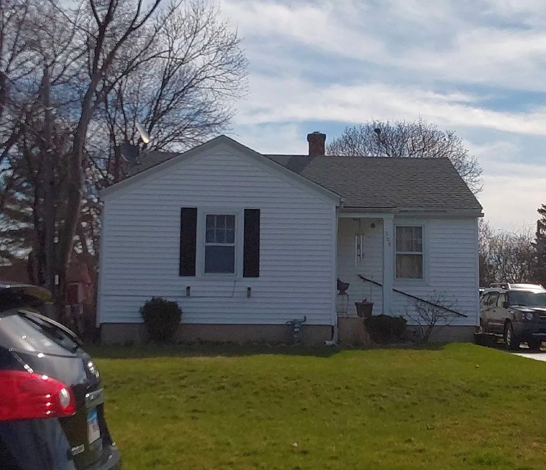 909 Flossmoor Ave photo 1