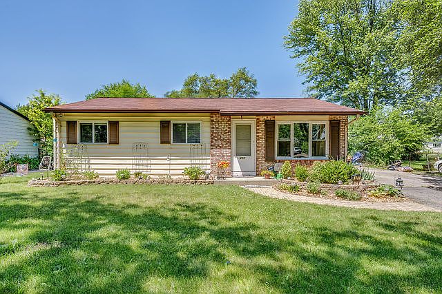 1st image of 227 Kenilworth Dr