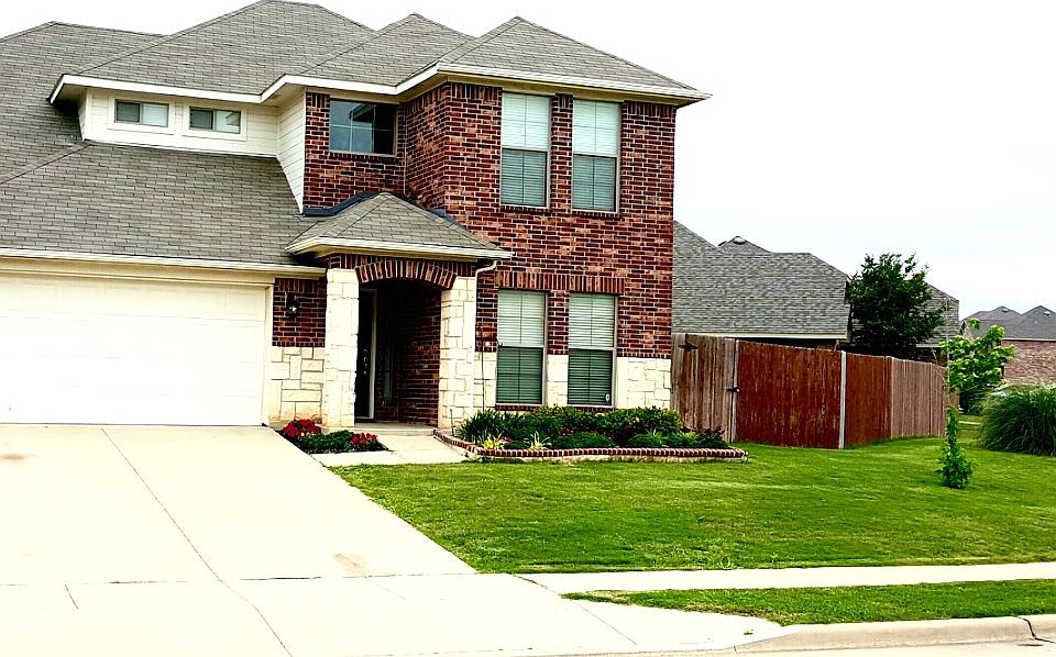 1st image of 2332 Loreto Dr