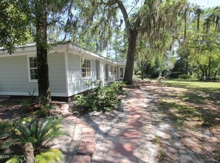389 Wilson Way, Freeport, FL 32439