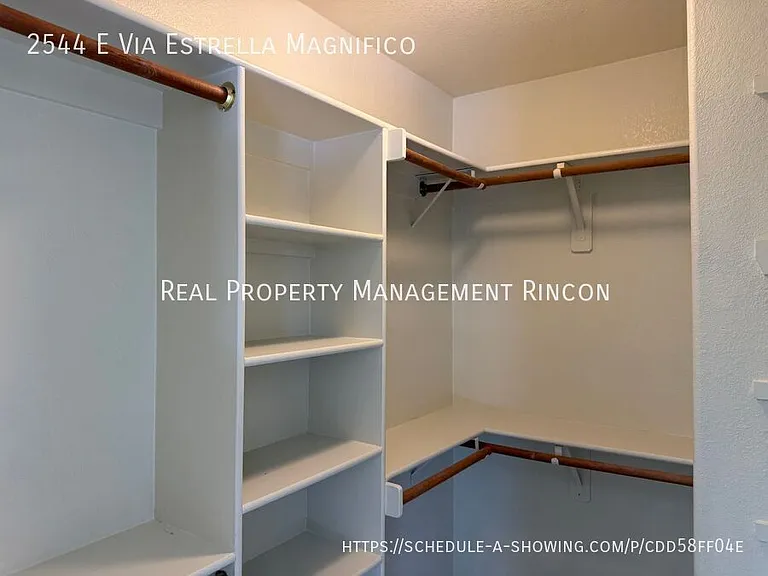 2544 E Via Estrella Magnifico — Photo 12