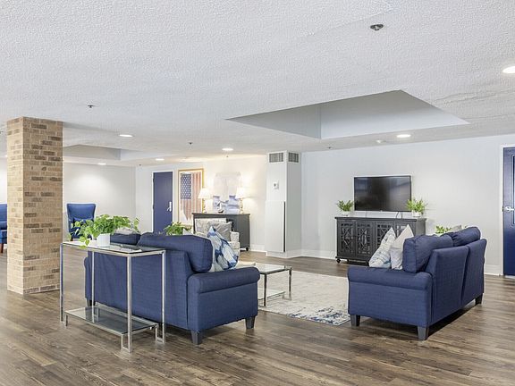 5th image of 25 E Nilsson St APT 706