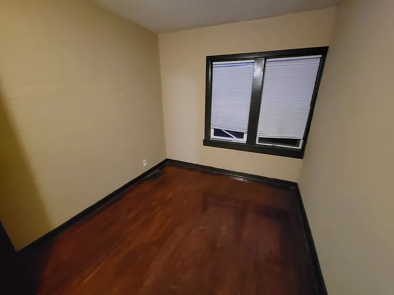 401 N Dewey St #403 — Photo 2