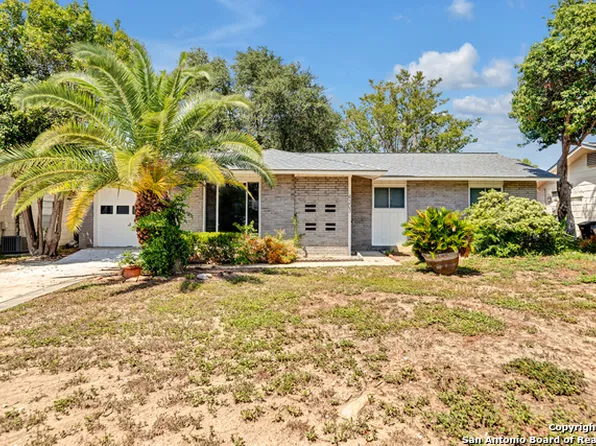 4303 Sunshadow St, San Antonio, TX 78217
